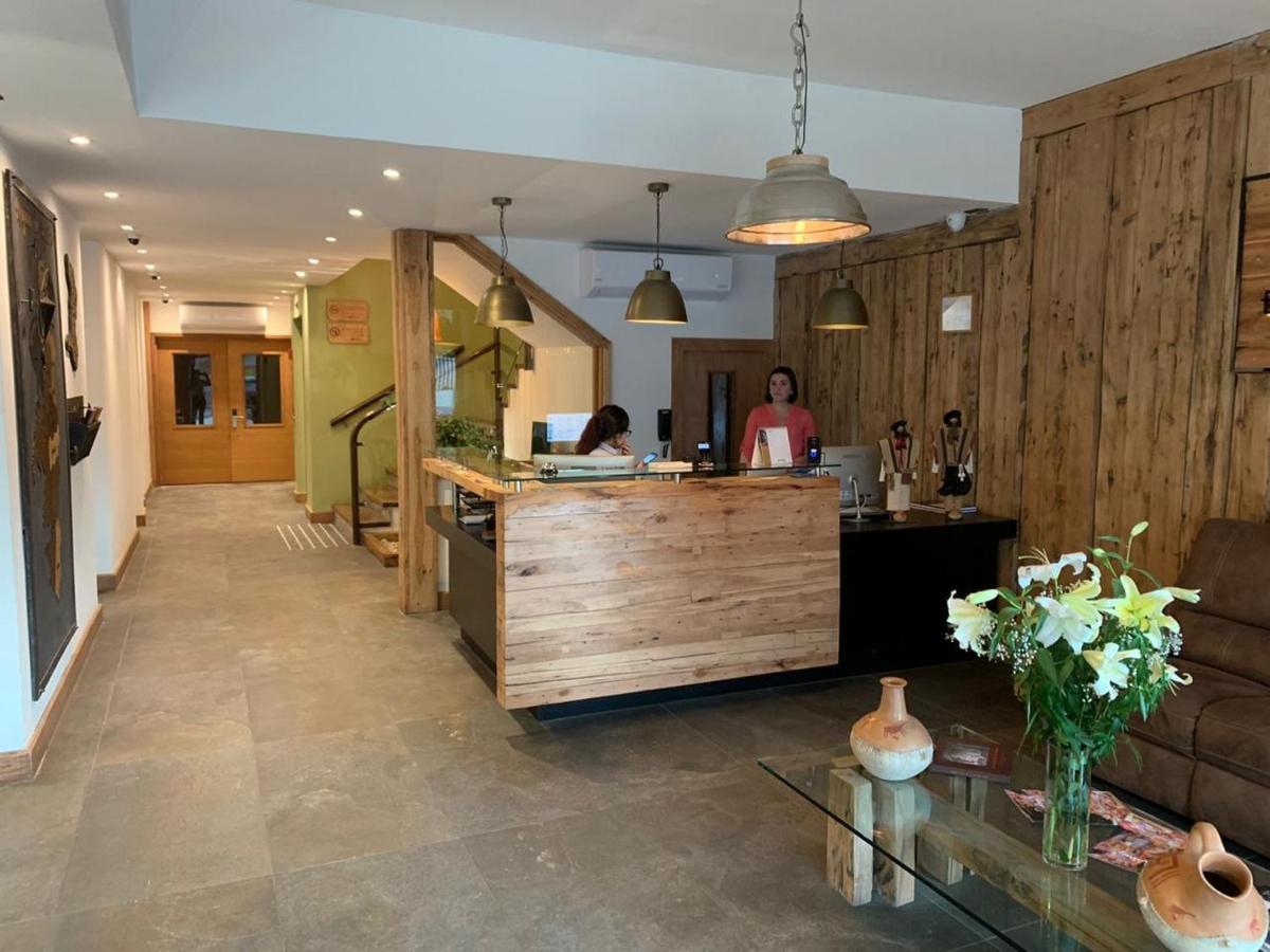 Entre Cumbres Apart Hotel Coyhaique Luaran gambar